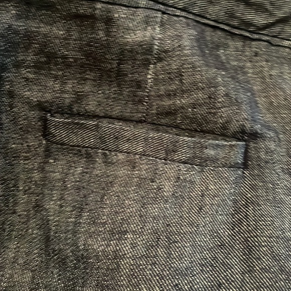 Linen pants with denim look slight flare. Side Zipper/hook closure. No stretch - Picture 7 of 12